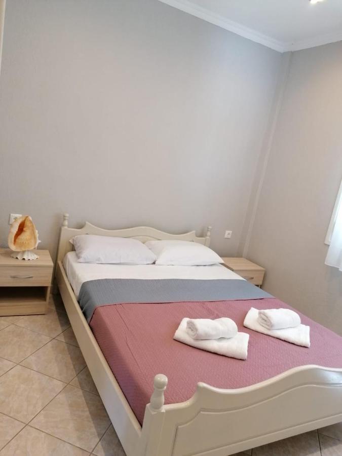 Aurora Home Nea Kallikrateia Екстериор снимка